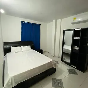  Apartamento Apartamento Entero 5 Min Del Aeropuerto Y Playas !